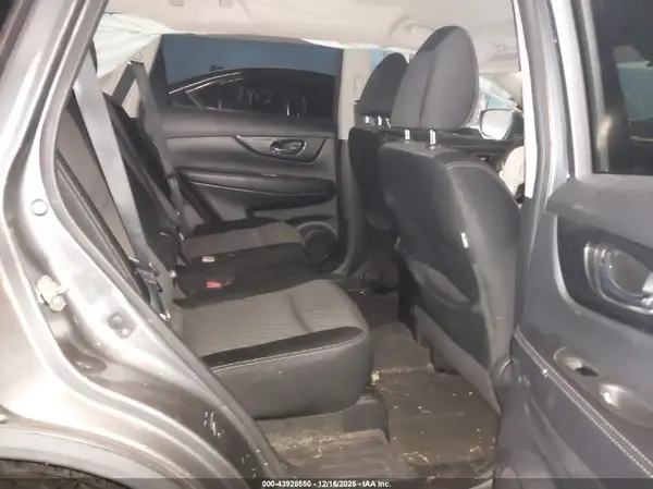 JN8AT2MV6HW282915 2017 NISSAN ROGUE - Image 8