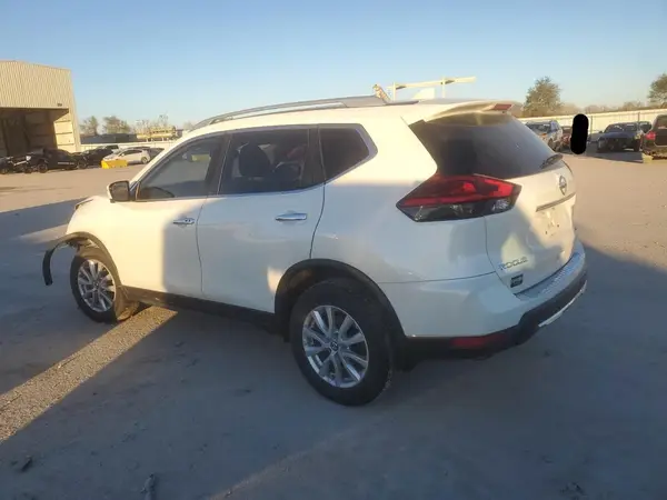 JN8AT2MV6HW283854 2017 NISSAN ROGUE - Image 2