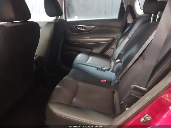 JN8AT2MV6HW284583 2017 NISSAN ROGUE - Image 8