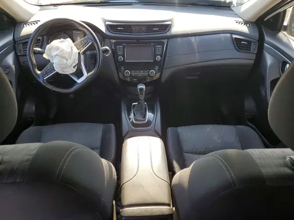 JN8AT2MV6HW285149 2017 NISSAN ROGUE - Image 8