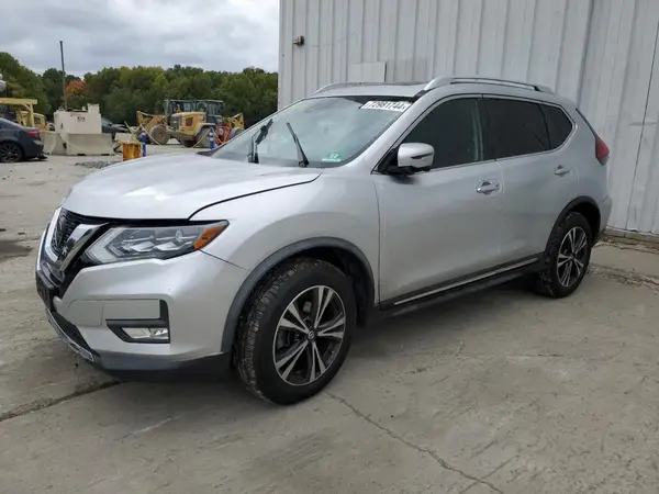 JN8AT2MV6JW301372 2018 NISSAN ROGUE - Image 1