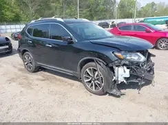 JN8AT2MV6JW302831 2018 NISSAN ROGUE