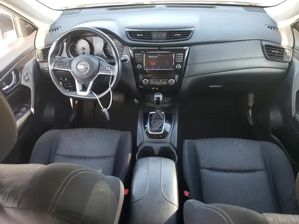 JN8AT2MV6JW303719 2018 NISSAN ROGUE - Image 8