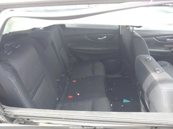 JN8AT2MV6JW305910 2018 NISSAN ROGUE - Image 8