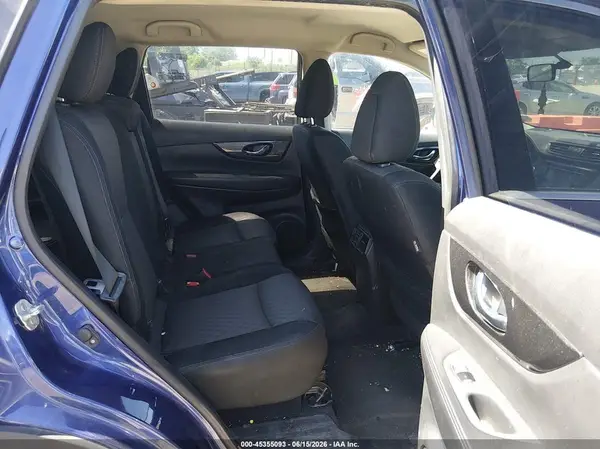 JN8AT2MV6JW307057 2018 NISSAN ROGUE - Image 8