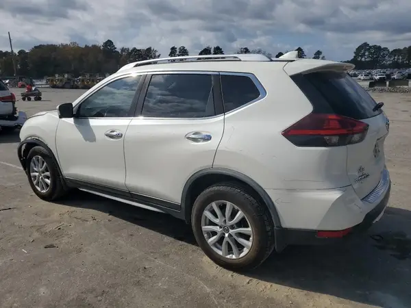 JN8AT2MV6JW307866 2018 NISSAN ROGUE - Image 2