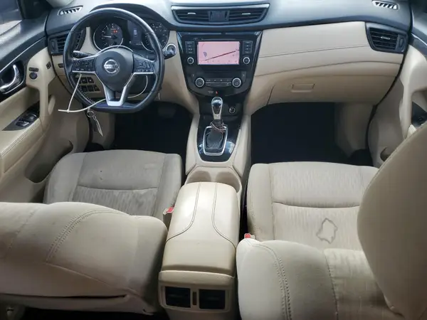 JN8AT2MV6JW307866 2018 NISSAN ROGUE - Image 8
