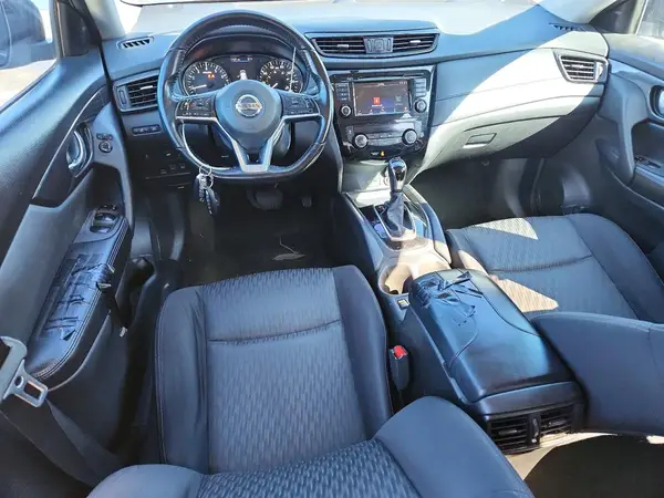 JN8AT2MV6JW308466 2018 NISSAN ROGUE - Image 8
