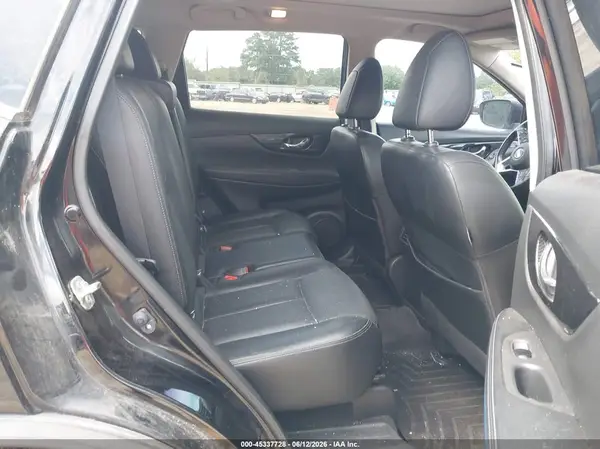 JN8AT2MV6JW309116 2018 NISSAN ROGUE - Image 8