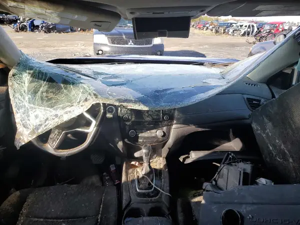 JN8AT2MV6JW310184 2018 NISSAN ROGUE - Image 8