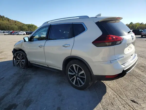 JN8AT2MV6JW311402 2018 NISSAN ROGUE - Image 2