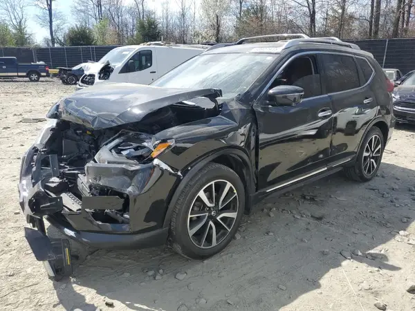 JN8AT2MV6JW317524 2018 NISSAN ROGUE - Image 1