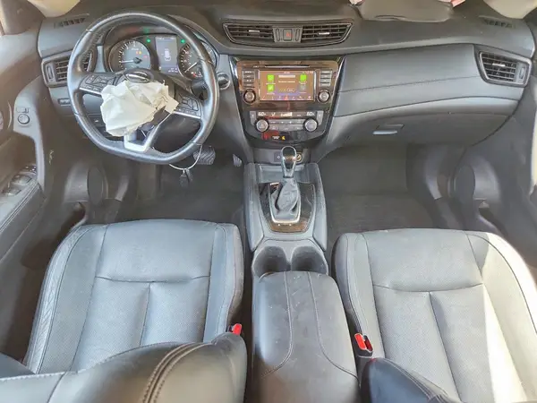 JN8AT2MV6JW321086 2018 NISSAN ROGUE - Image 8