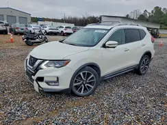 JN8AT2MV6JW323114 2018 NISSAN ROGUE