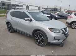 JN8AT2MV6JW323498 2018 NISSAN ROGUE