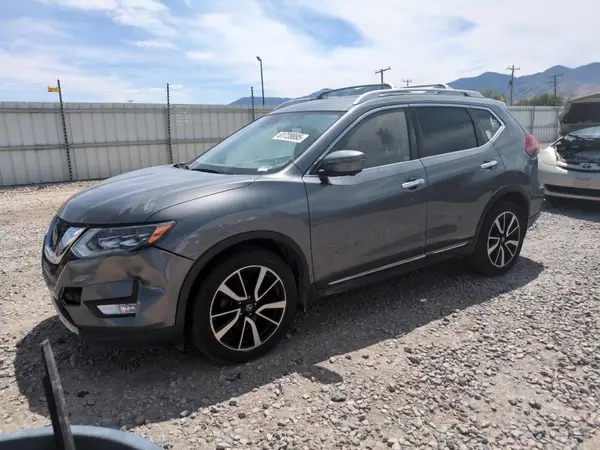 JN8AT2MV6JW323971 2018 NISSAN ROGUE - Image 1