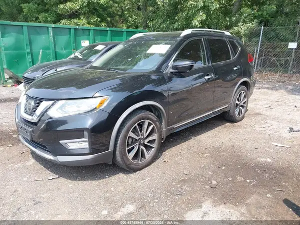 JN8AT2MV6JW325364 2018 NISSAN ROGUE - Image 2