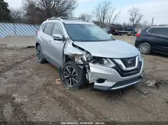 JN8AT2MV6JW325963 2018 NISSAN ROGUE