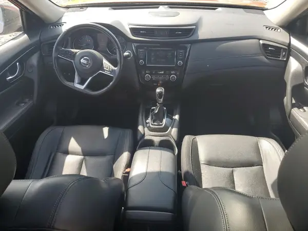 JN8AT2MV6JW326790 2018 NISSAN ROGUE - Image 8