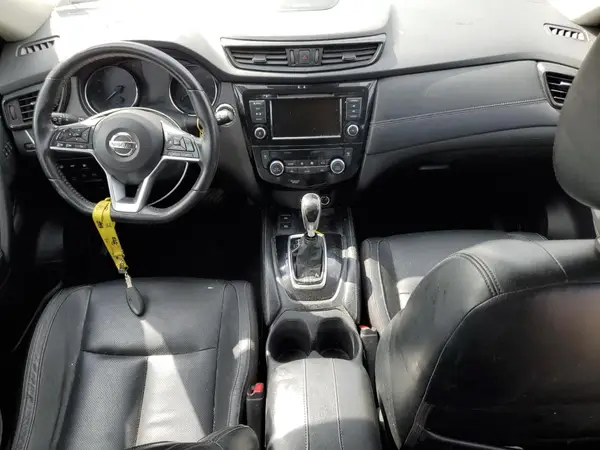 JN8AT2MV6JW327910 2018 NISSAN ROGUE - Image 8