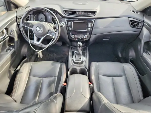 JN8AT2MV6JW328023 2018 NISSAN ROGUE - Image 8