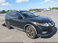 JN8AT2MV6JW330127 2018 NISSAN ROGUE