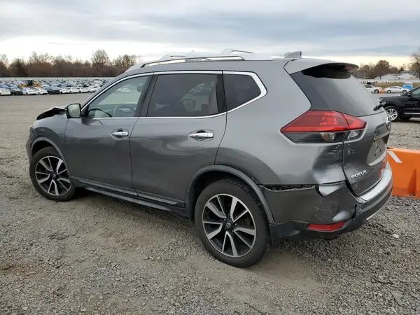 JN8AT2MV6JW340768 2018 NISSAN ROGUE - Image 2