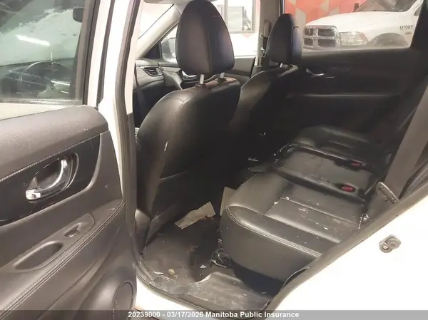 JN8AT2MV6JW341614 2018 NISSAN ROGUE - Image 8