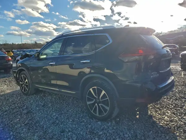 JN8AT2MV6JW341838 2018 NISSAN ROGUE - Image 2
