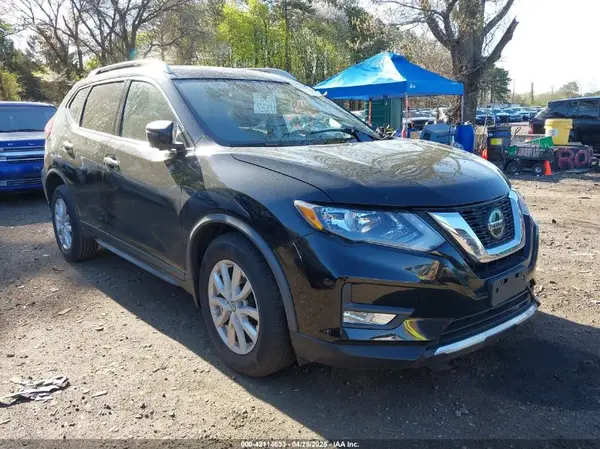 JN8AT2MV6JW344822 2018 NISSAN ROGUE - Image 1