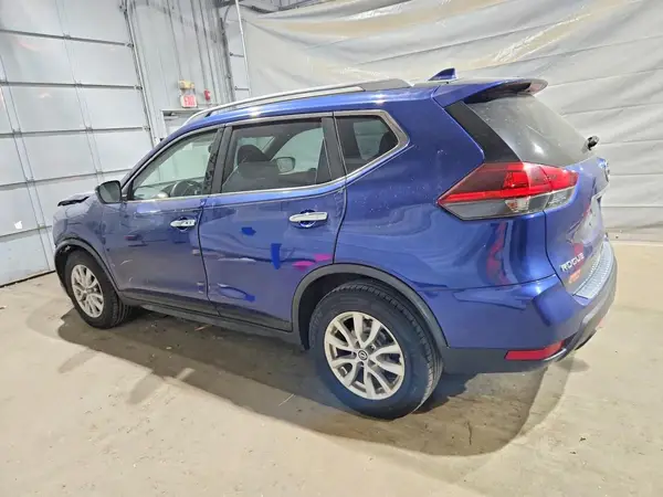 JN8AT2MV6JW350524 2018 NISSAN ROGUE - Image 2