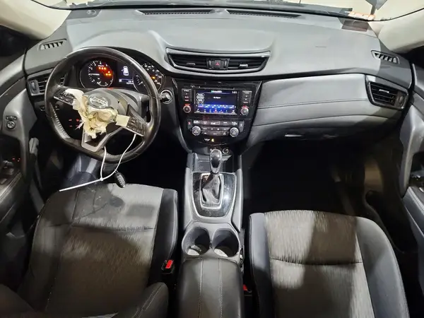 JN8AT2MV6JW353133 2018 NISSAN ROGUE - Image 8