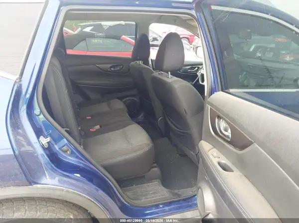 JN8AT2MV6KW373934 2019 NISSAN ROGUE - Image 8