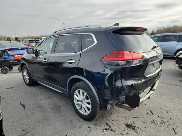 JN8AT2MV6KW382892 2019 NISSAN ROGUE - Image 2