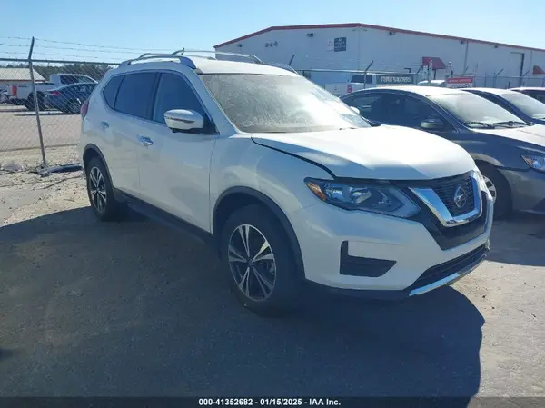 JN8AT2MV6KW387509 2019 NISSAN ROGUE - Image 1