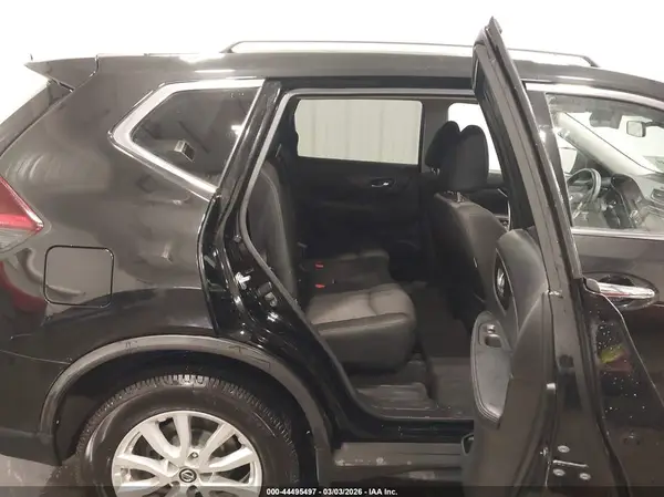 JN8AT2MV6KW389759 2019 NISSAN ROGUE - Image 8
