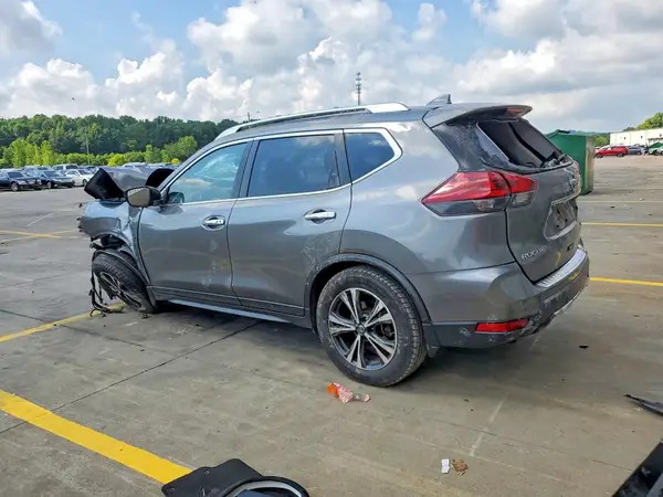 JN8AT2MV6KW397800 2019 NISSAN ROGUE - Image 2