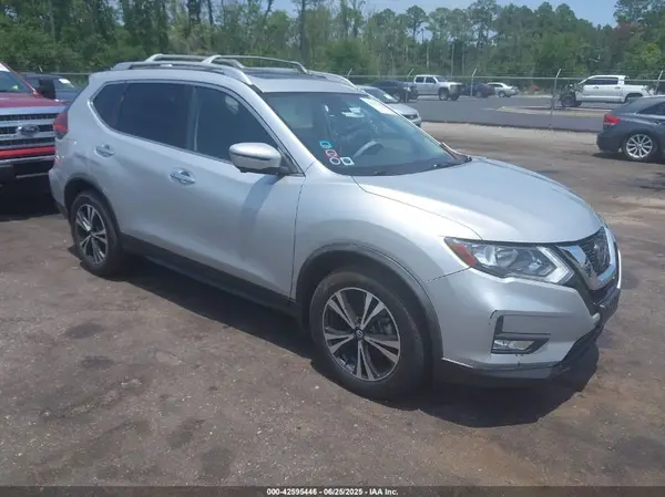 JN8AT2MV6LW106164 2020 NISSAN ROGUE - Image 1