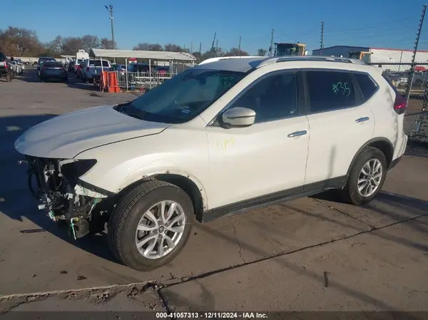 JN8AT2MV6LW111512 2020 NISSAN ROGUE - Image 2