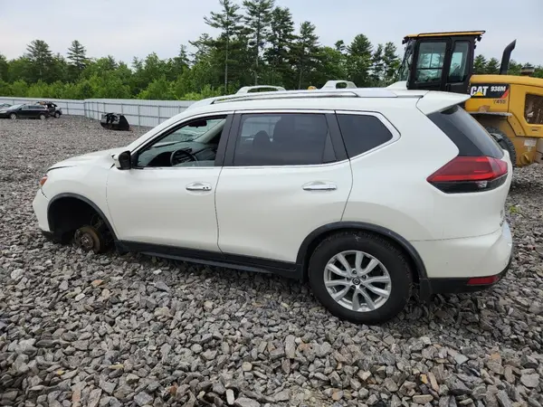 JN8AT2MV6LW119366 2020 NISSAN ROGUE - Image 2