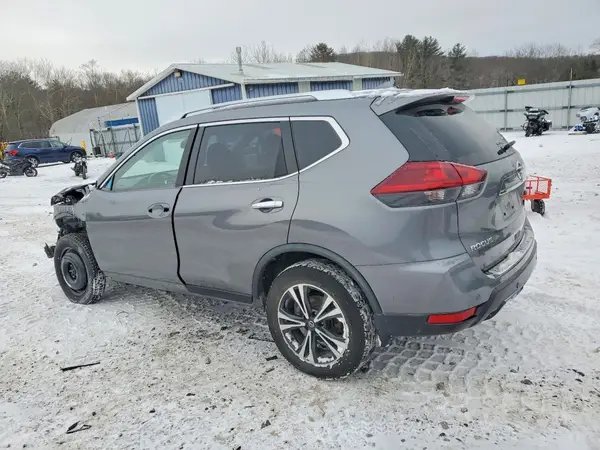 JN8AT2MV6LW124051 2020 NISSAN ROGUE - Image 2