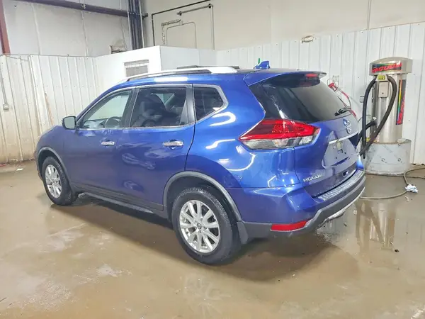 JN8AT2MV6LW124485 2020 NISSAN ROGUE - Image 2