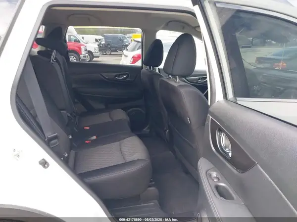 JN8AT2MV6LW138404 2020 NISSAN ROGUE - Image 8