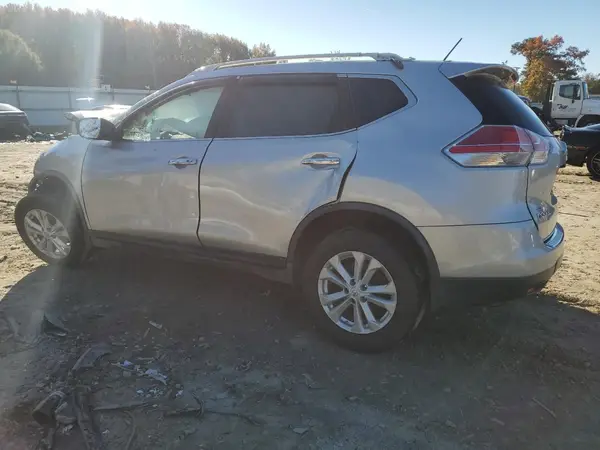 JN8AT2MV7GW133086 2016 NISSAN ROGUE - Image 2