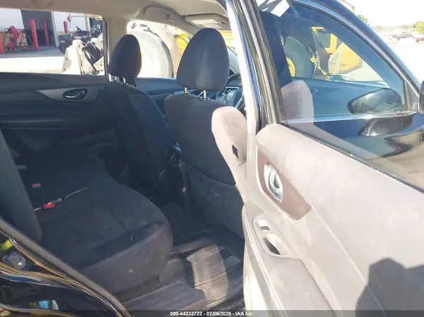 JN8AT2MV7GW135551 2016 NISSAN ROGUE - Image 8