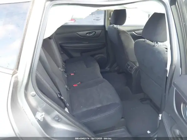JN8AT2MV7GW136117 2016 NISSAN ROGUE - Image 8