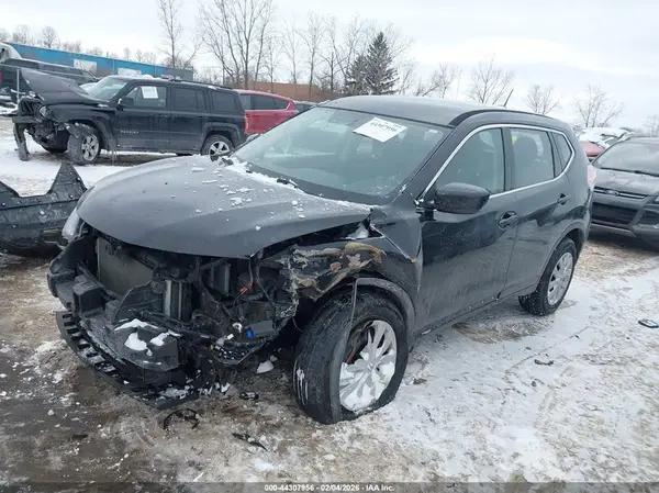 JN8AT2MV7GW136988 2016 NISSAN ROGUE - Image 2