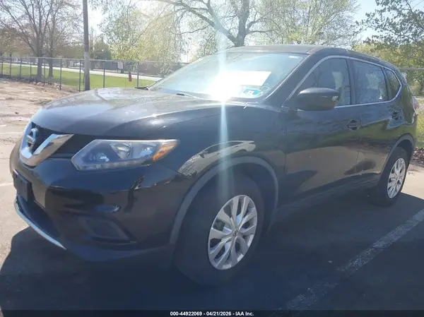 JN8AT2MV7GW138160 2016 NISSAN ROGUE - Image 2