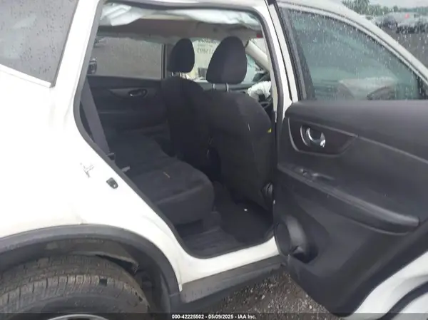JN8AT2MV7GW138787 2016 NISSAN ROGUE - Image 8