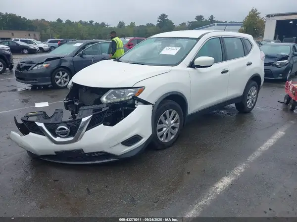 JN8AT2MV7GW141155 2016 NISSAN ROGUE - Image 2